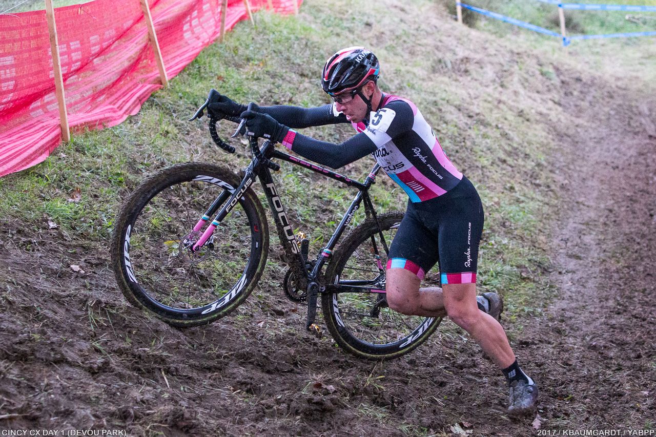 Fifty minutes into the one-hour race, Powers is third.