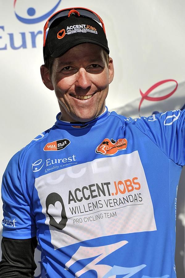 Andy Cappelle (Accent Jobs-Willems Verandas) gets his award for two days in the breakaway at the Three Days of De Panne