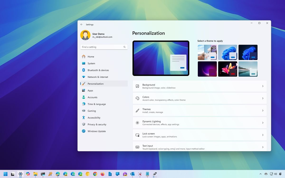 Windows 11 Desktop Customization