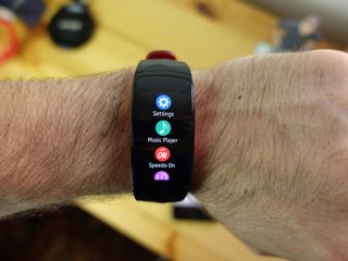 Gear fit store 2 nfc