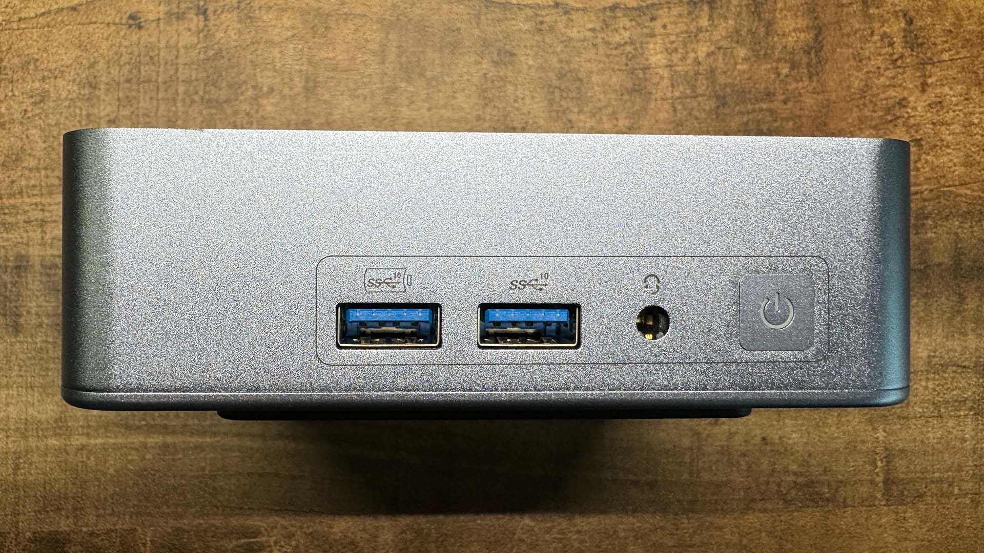 Geekom AX8 Pro mini PC