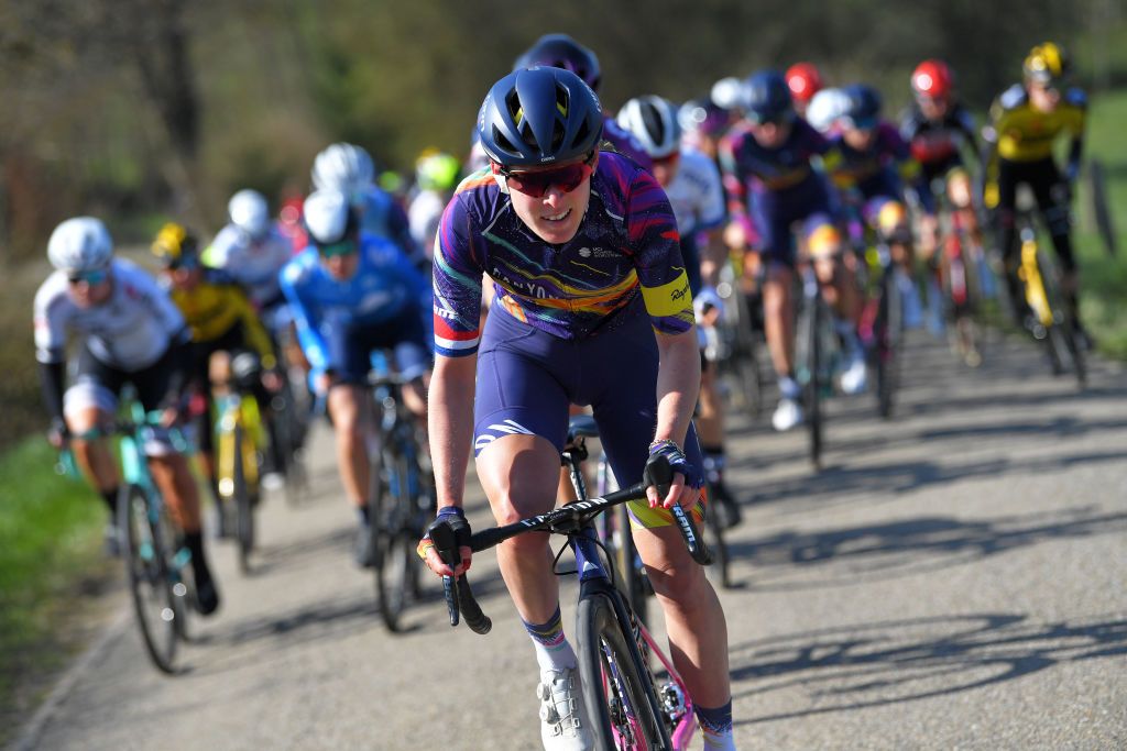 Hannah Barnes (Canyon-SRAM) leads the peloton during the 2021 Liège-Bastogne-Liège