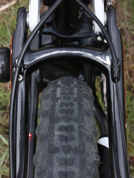There's plenty of clearance with the narrow tires but the widely-set stays will easily accommodate wider rubber.
