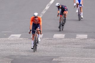 Mathieu van der Poel finishes outside the top 10 despite an attacking race