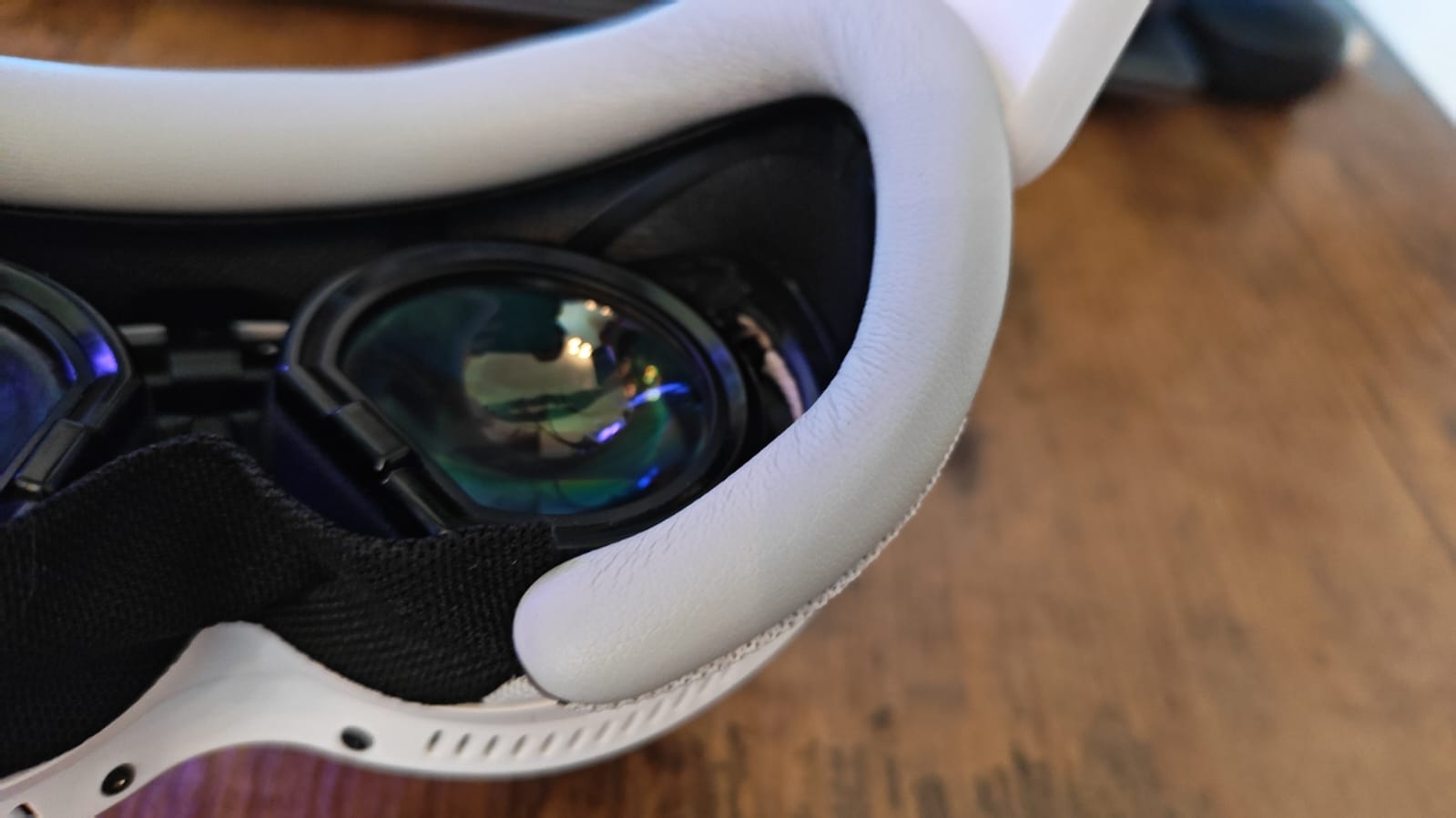 The leather facial interface on the Pimax Dream Air