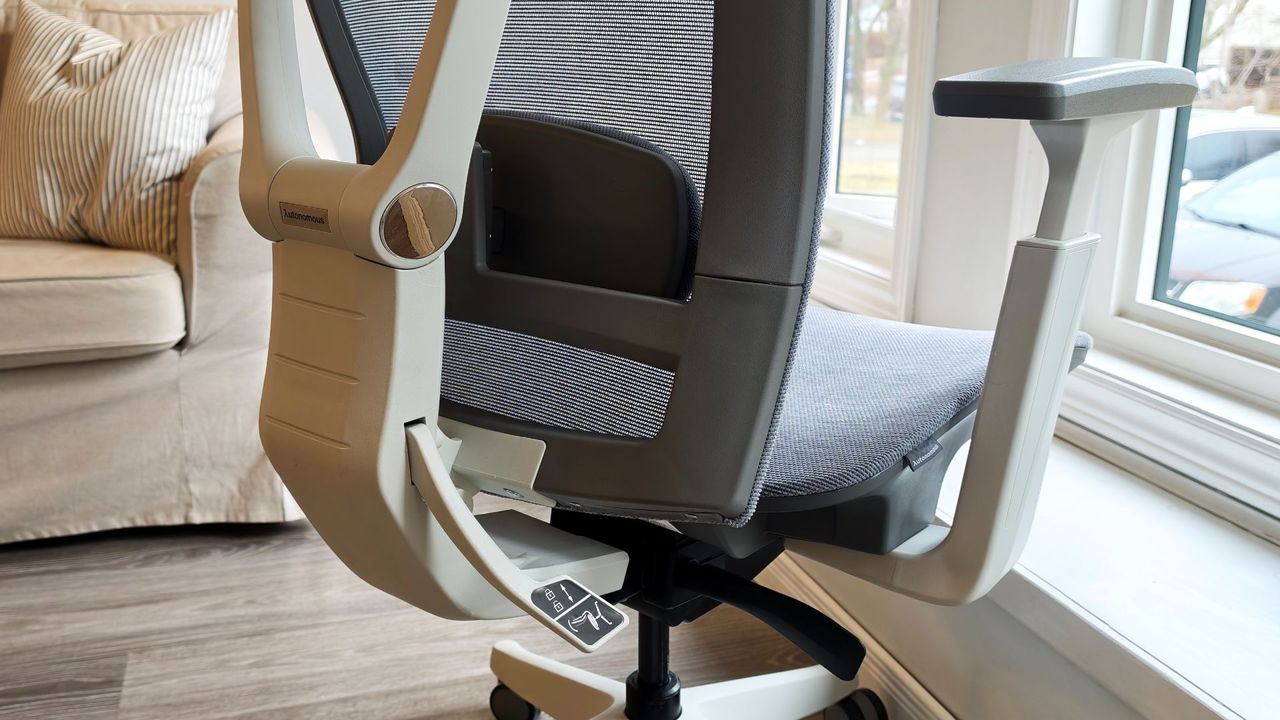 Autonomous ErgoChair Pro