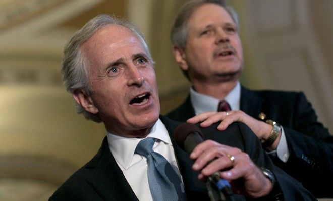 Sens. Bob Corker (R-Tenn.) and John Hoeven (R-Nev.) 