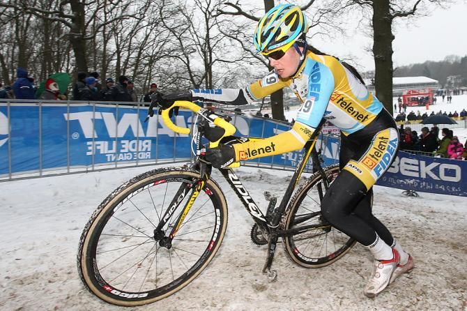 Nikki Harris (Telenet Fidea)