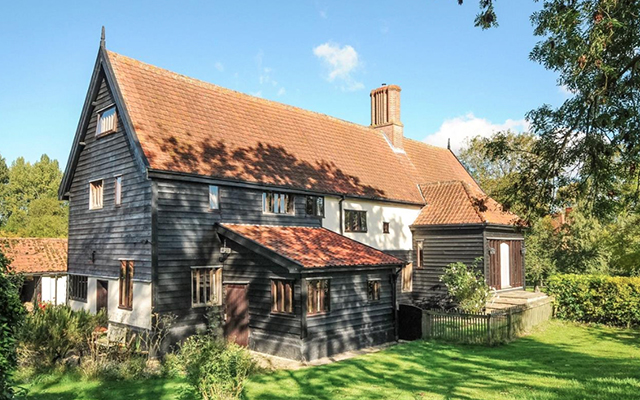 Ring halls Farm_122529312_219361002