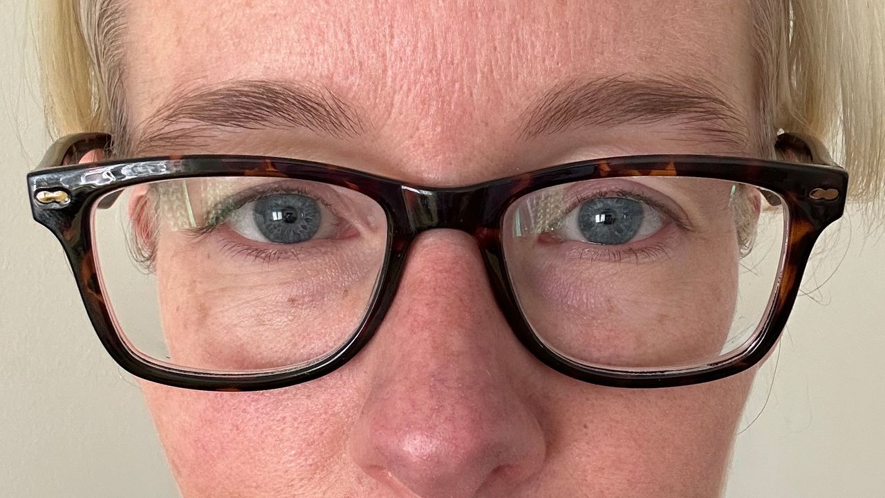 Mascara testing