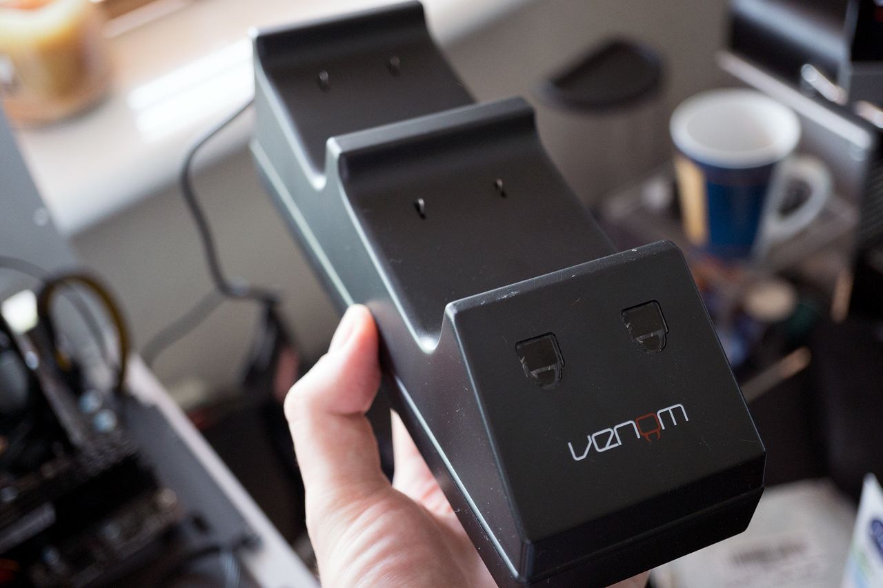 Venom Docking Station