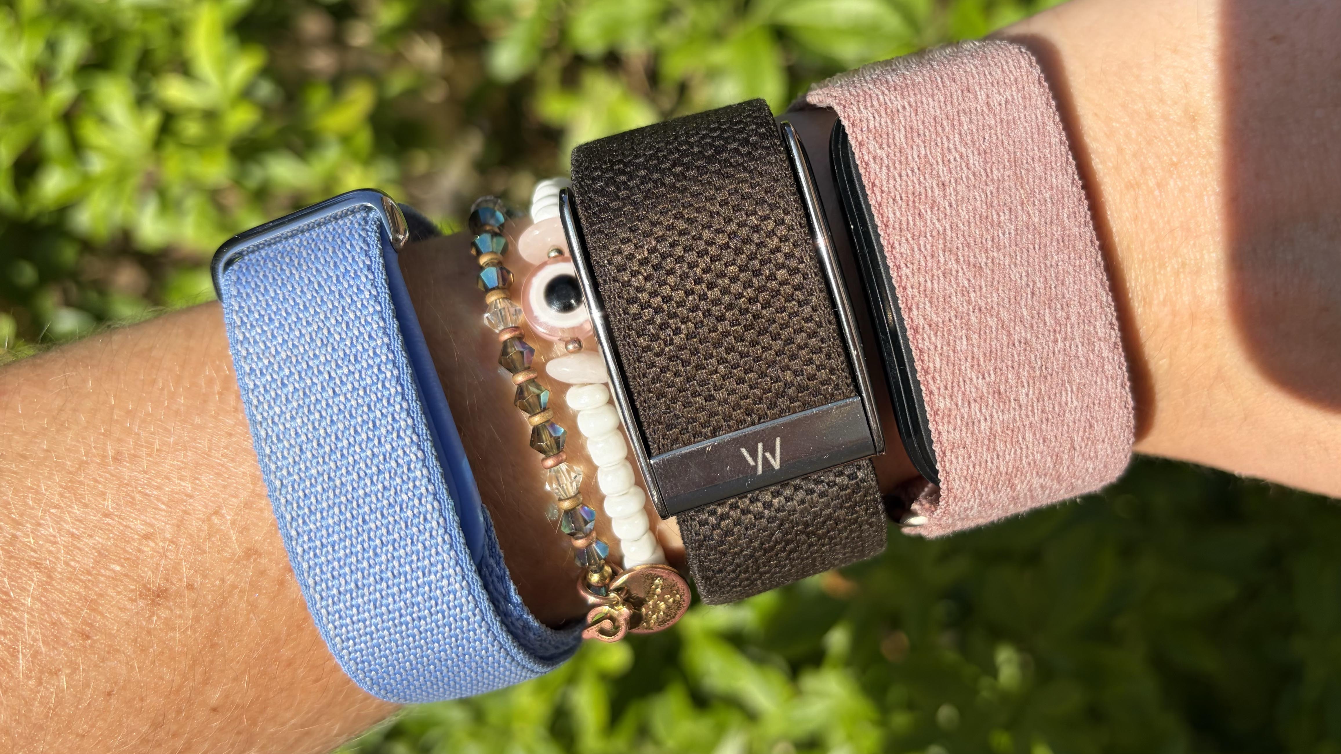Fitbit Air, Whoop MG and Garmin Cirqa