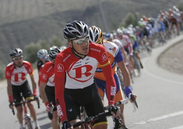 RadioShack rode in defence of Markel Irizar.