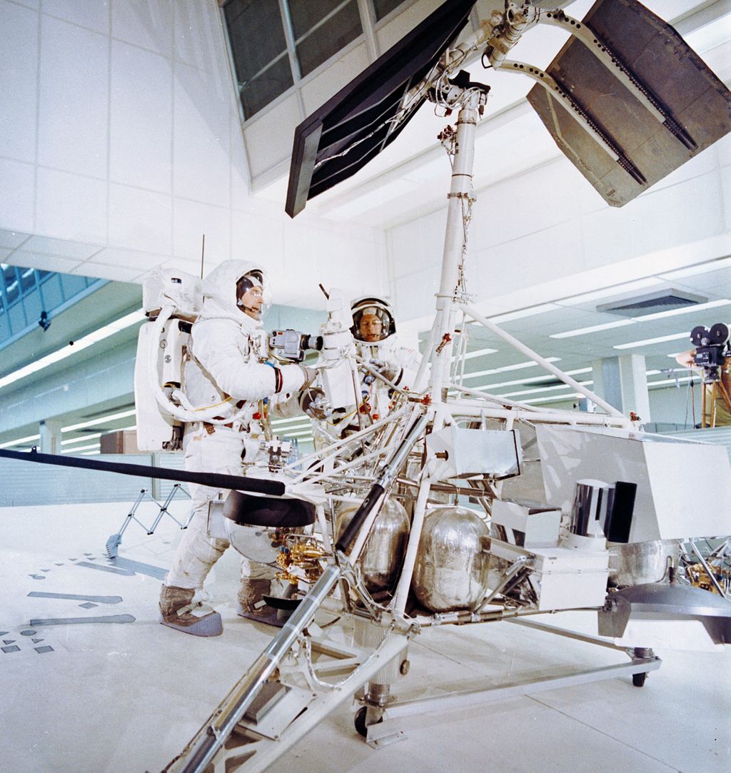 Apollo 12 In Pictures: Photos From NASA's Pinpoint Moon Landing Mission ...