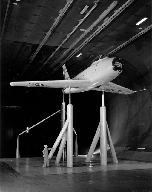 space history, NACA, wind tunnels