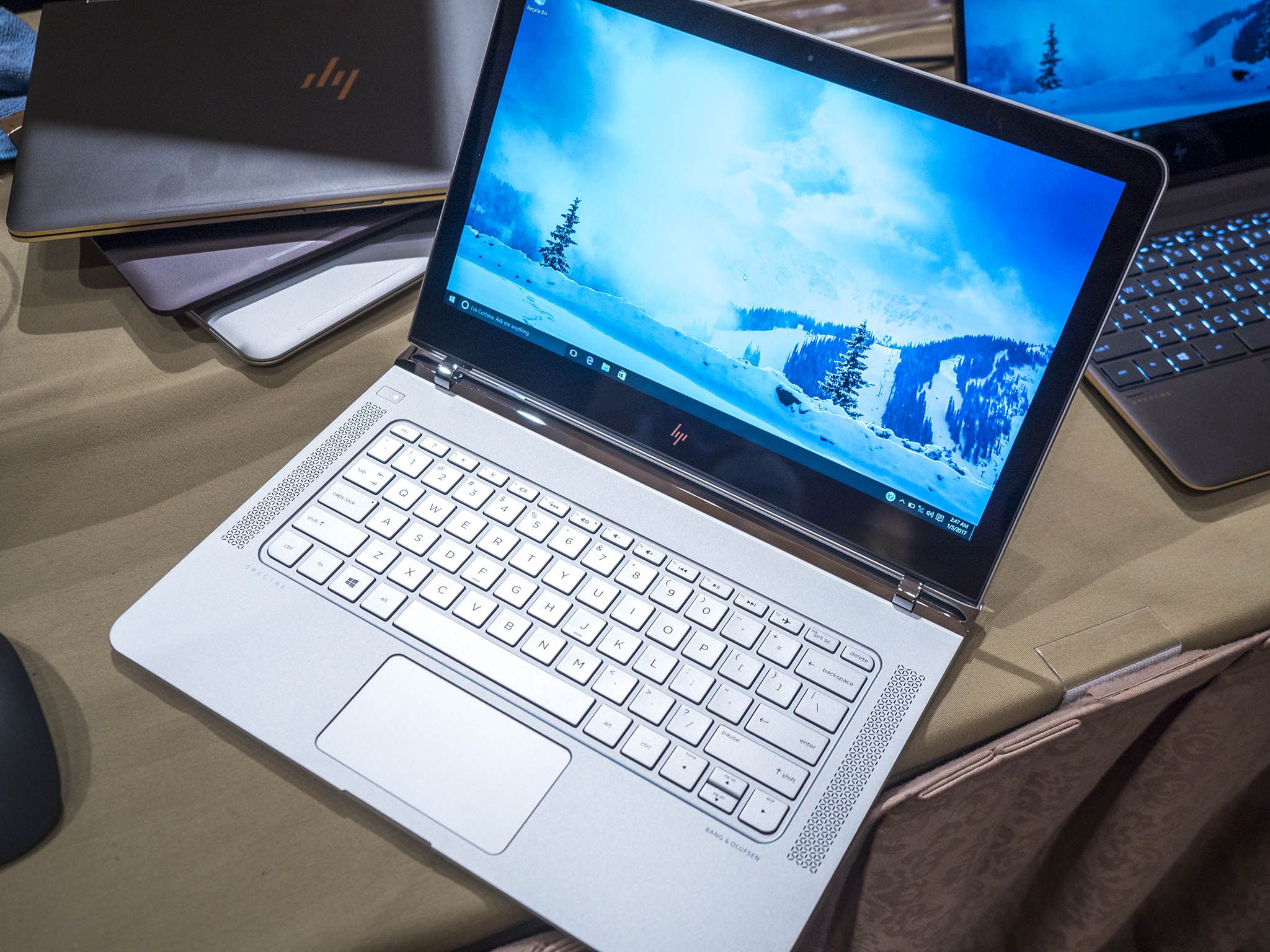 2017 Computer CES 2017 Day Two: New laptops, new phones, and old ideas made new ...