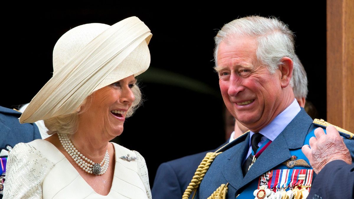 Prince Charles and Duchess Camilla share unseen private holiday photo ...