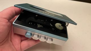 Fiio CP13 cassette player in blue