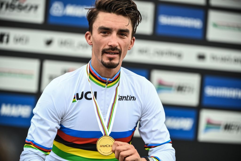 Julian Alaphilippe (France) wins the elite men&#039;s road race at the Imola World Championships