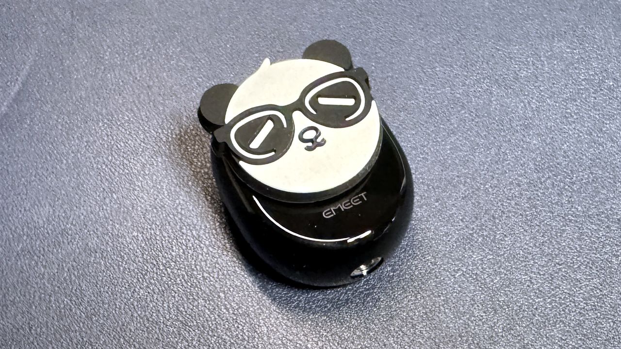 Emeet Piko