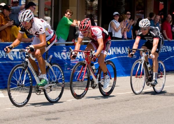 The early pace, high heat and a crash would take its toll on the break.