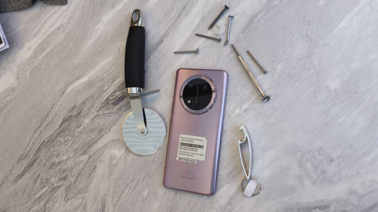 Honor Magic 7 Lite Not so Fragile test