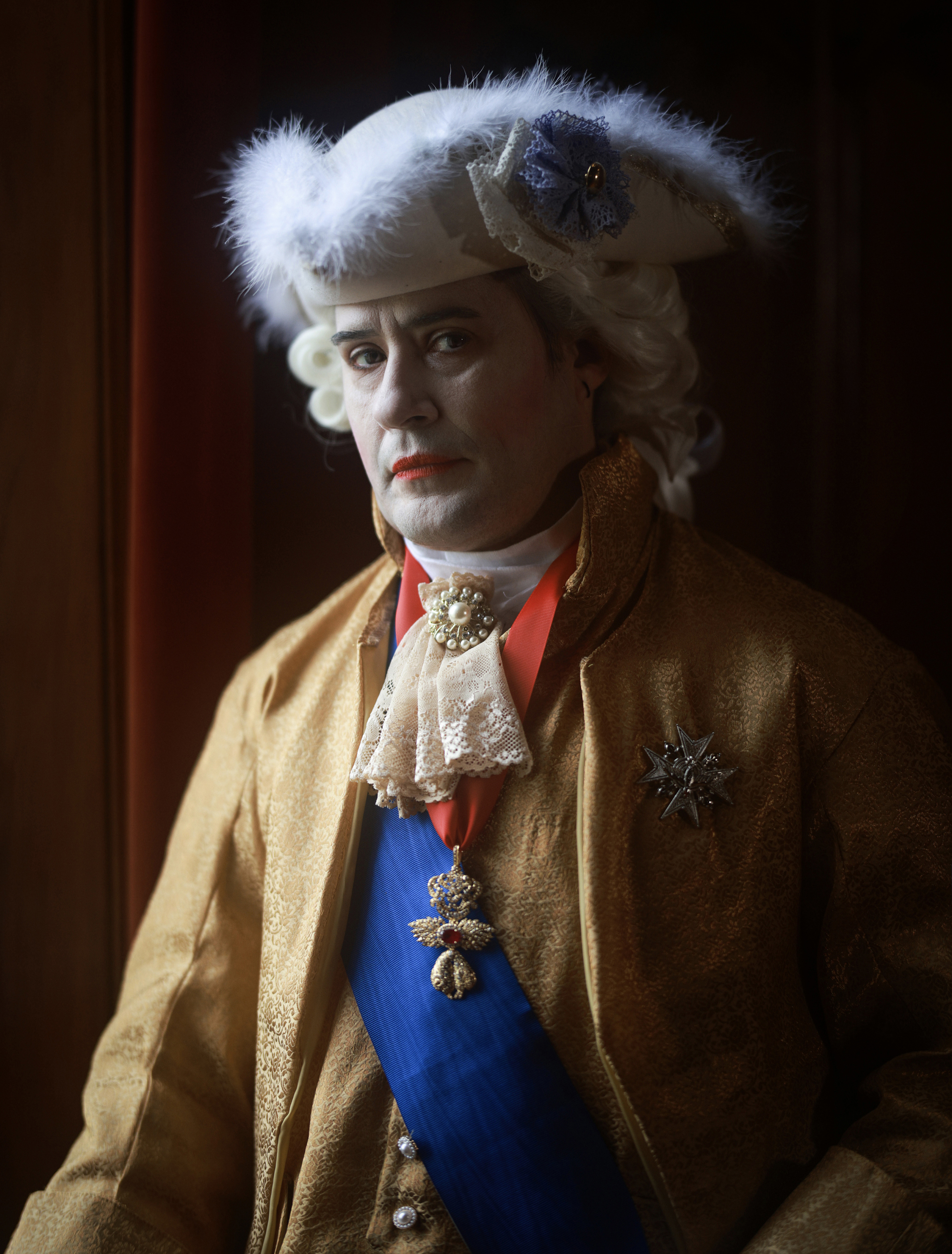 Period portrait taken using the Moment Cinebloom Diffusion Filter on a Canon EOS R5 with Canon RF 85mm f/1.2L USM lens