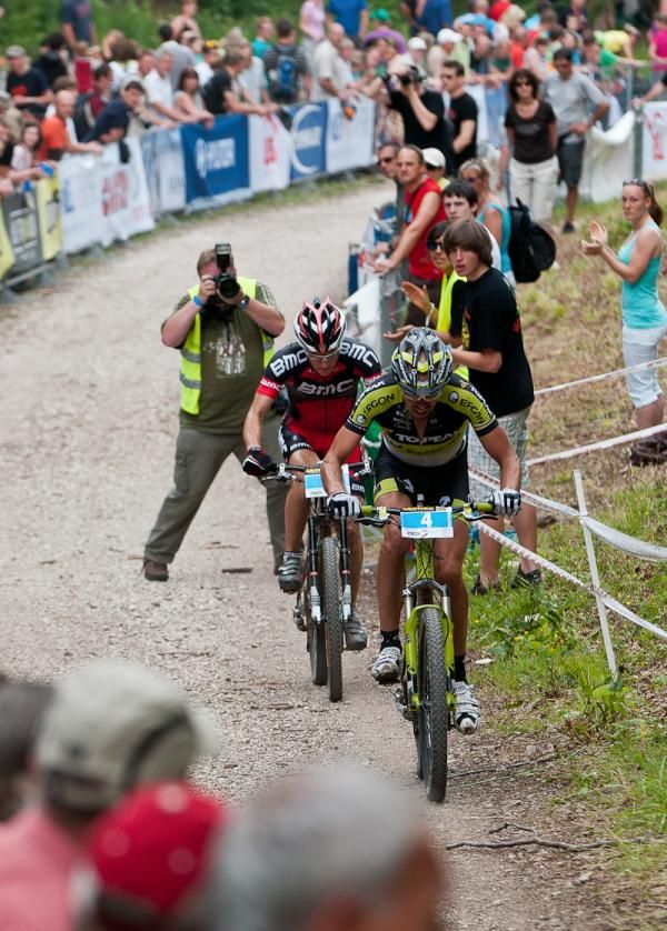 Wolfram Kurschat leads Moritz Milatz