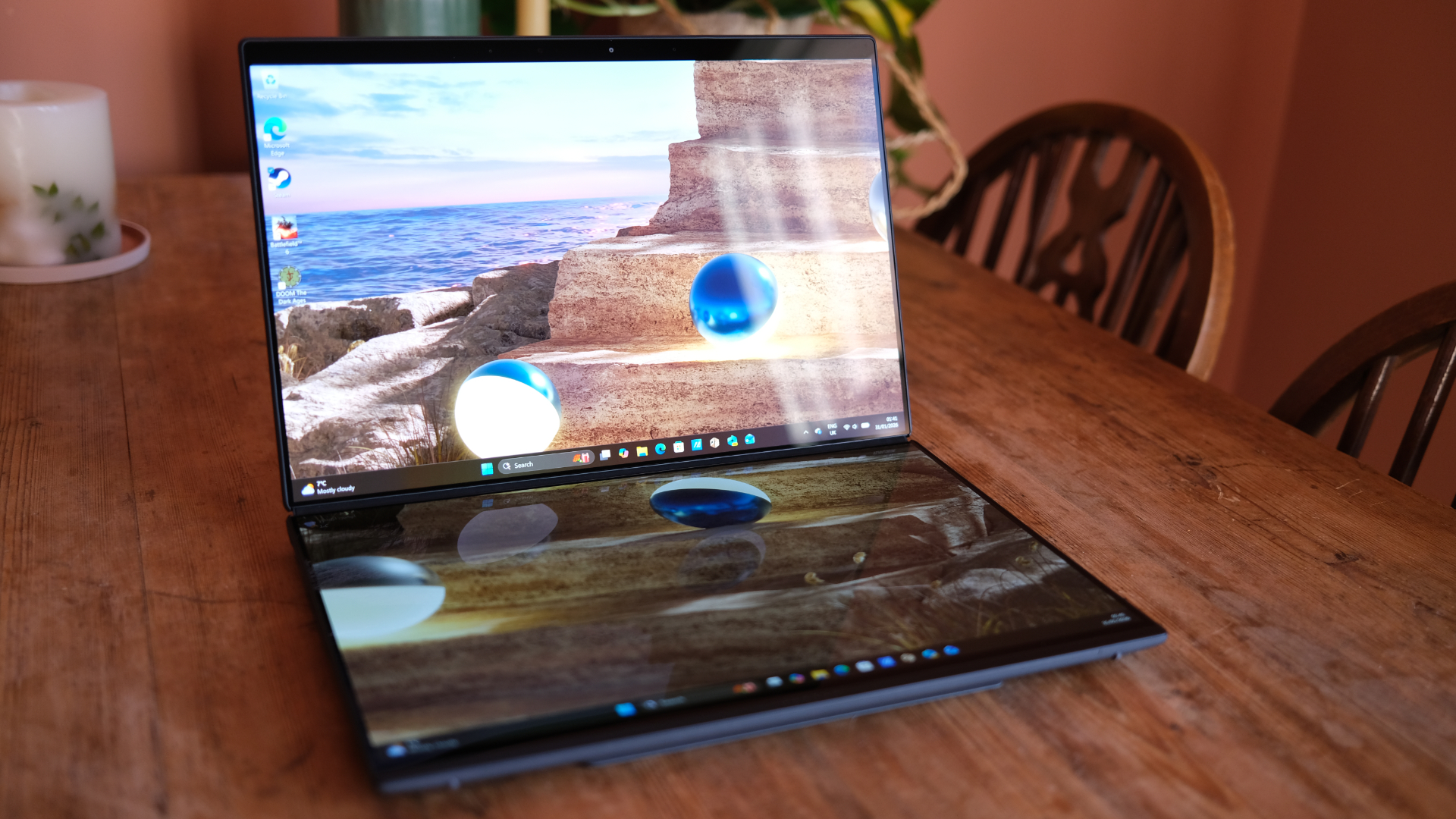 Asus Zenbook Duo (2026) review image