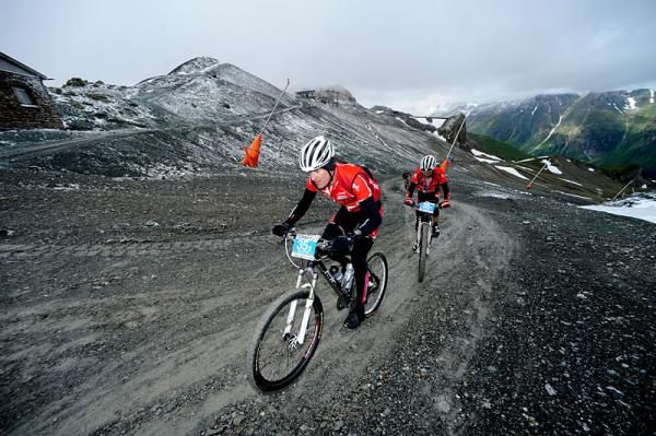 Racers atop the highest point in the TransAlp