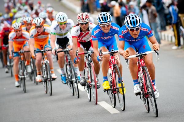Aisan Racing Team working hard for the race leader