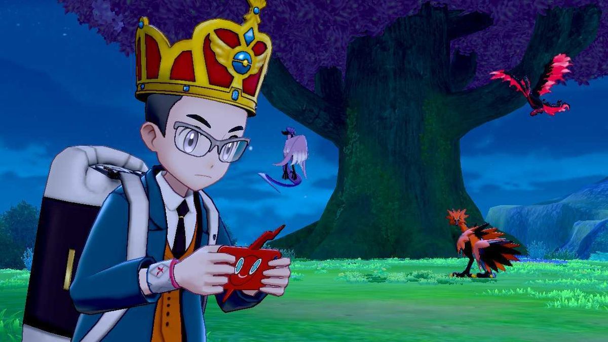 How to Find and Catch Galarian Moltres in Pokémon Sword and Shield - The  Crown Tundra Location 