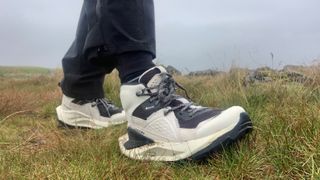 Salomon Elixir Mid Gore-Tex hiking boots