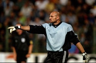 Bogdan Stelea in action for Romania in 1999.