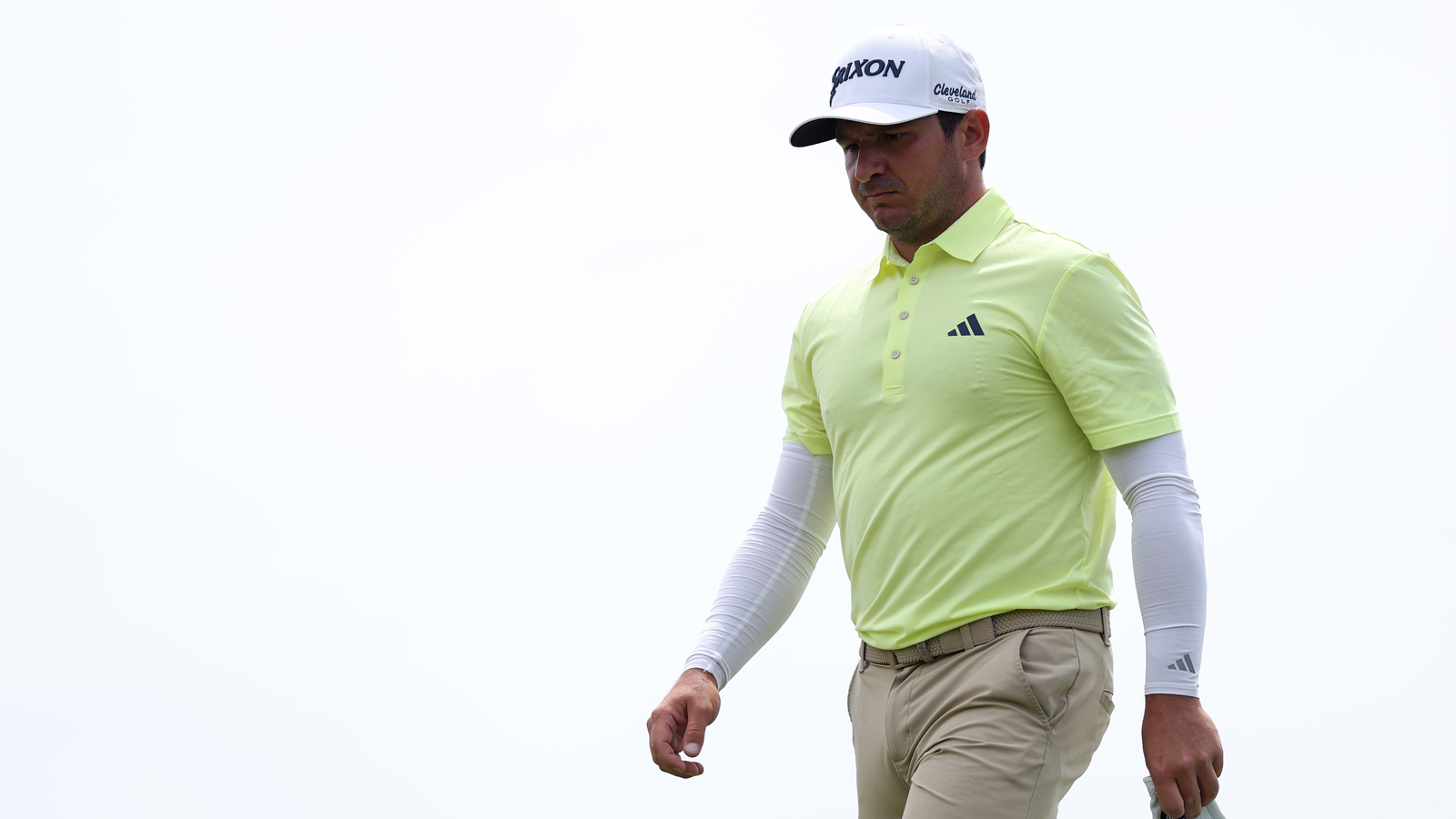 Alejandro Tosti walks down the fairway