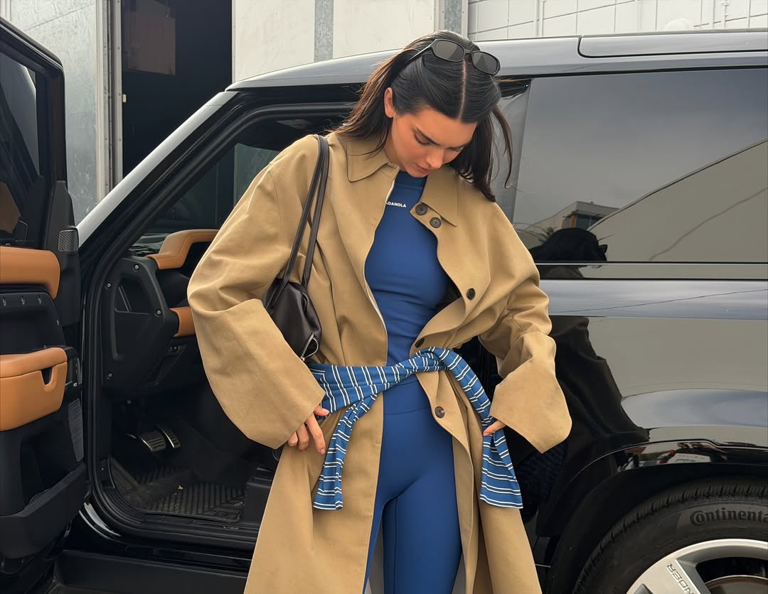 Celebrity 2026 fashion trends: Kendall Jenner wearing blue