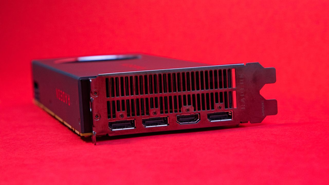 Plenty of ports on the AMD Radeon RX 5700