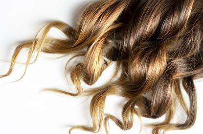 Natural highlights: can a subtle colour lift repair my hair? | Woman & Home