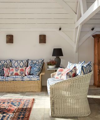 Wicker sofa and chairs, wooden beams