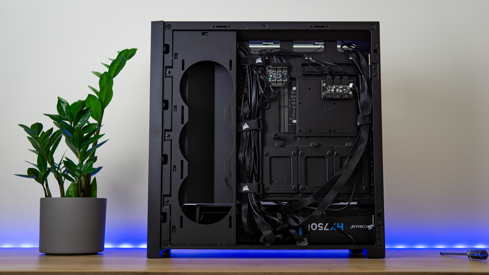 Corsair 5000X