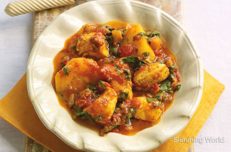 Slimming World's chicken and potato curry