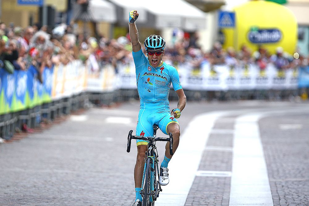 Tanel Kangert (Astana) claimed his first individual victory since 2013 on stage 3 of the Giro del Trentino.