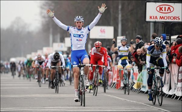 Arnaud D&eacute;mare (FDJ-BigMat) wins Le Samyn ahead of Kris Boeckmans (Vacansoleil - DCM) and Adrien Petit (Cofidis)