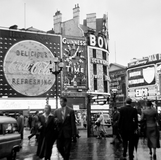 Piccadilly Circus, 1950s 