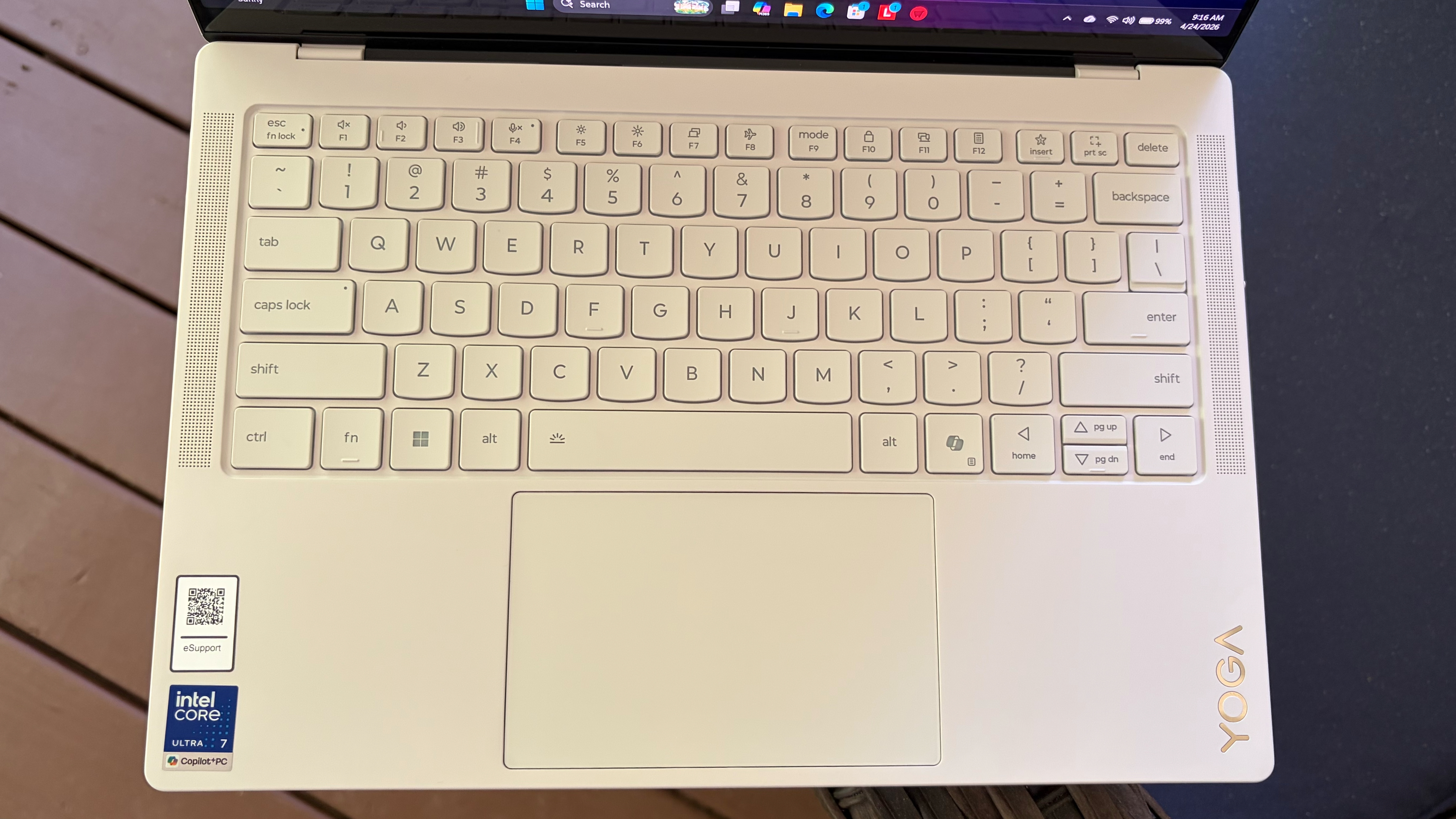 Lenovo Yoga Slim 7i Aura Edition Gen 11