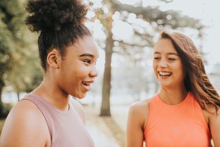 Weak tie friendships and how to identify them