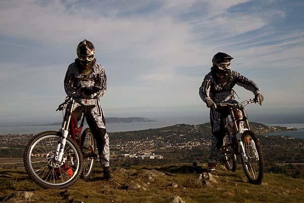 Two downhillers take in the Irish scenery.