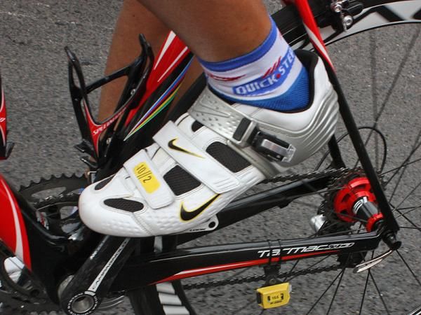 Nike hasn't offered cycling shoes to the public in years but that hasn't stopped a number of pros who still use them.