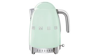 Best kettle for temperature control: Smeg KLF04 Variable Temperature Kettle