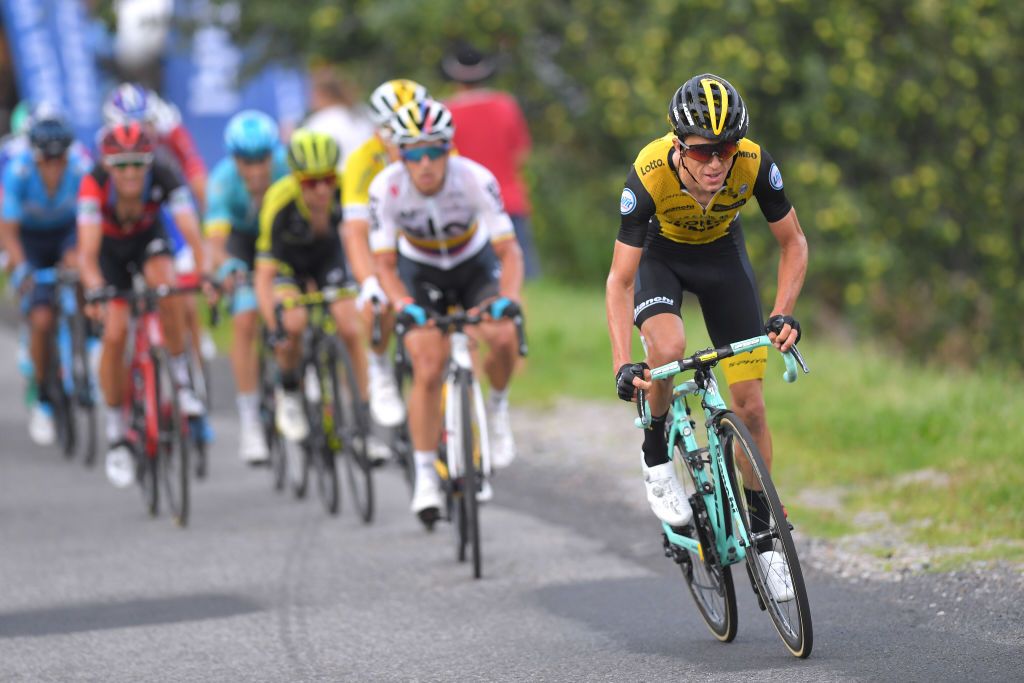 George Bennett (LottoNl-Jumbo) attacks